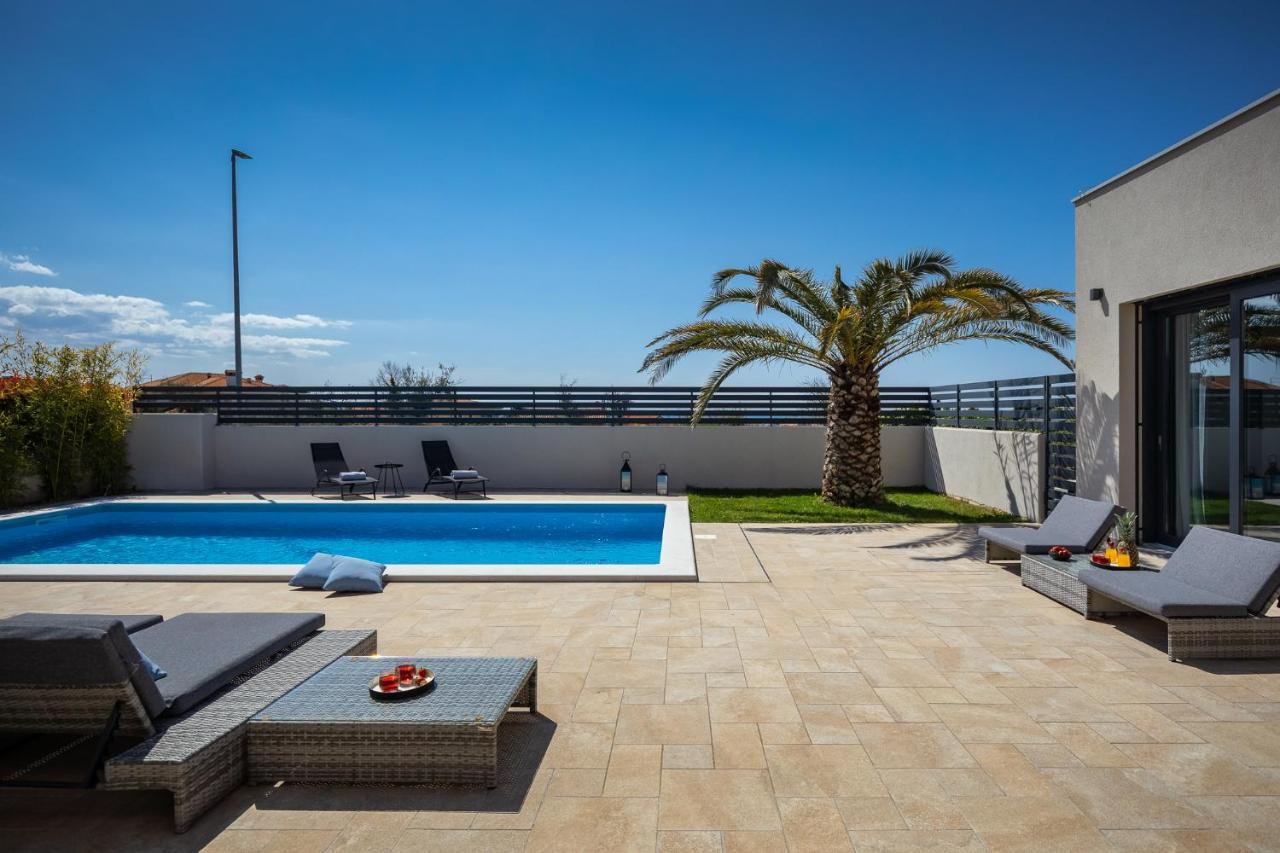 Belvedere Holidays Villas Novigrad Istria Eksteriør bilde