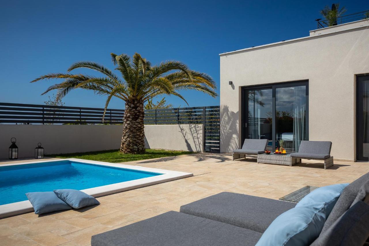 Belvedere Holidays Villas Novigrad Istria Eksteriør bilde